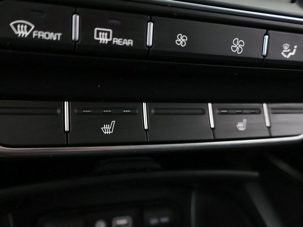 Used 2019 Kia Sorento AWD w/ LX Convenience Package image 48