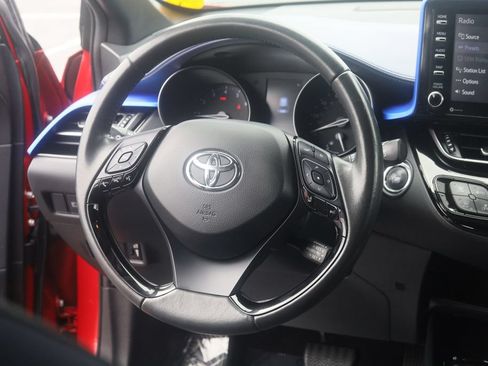 Certified 2021 Toyota C-HR XLE FWD image 15