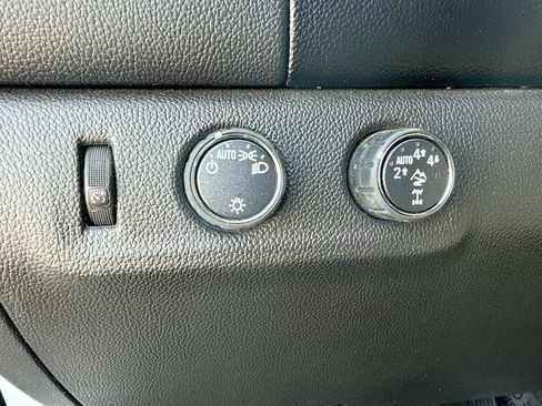 Certified 2022 Chevrolet Colorado ZR2 AWD/4WD image 16