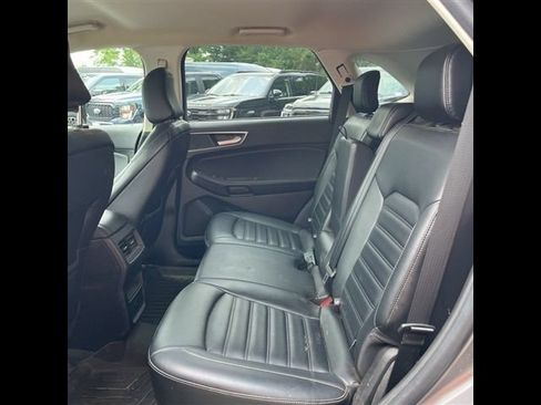 Used 2023 Ford Edge SEL AWD/4WD image 5