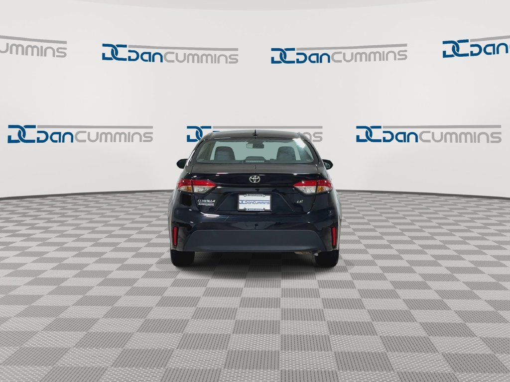Used 2025 Toyota Corolla LE FWD image 7