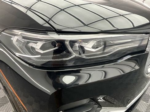 Used 2019 BMW X7 xDrive40i w/ Parking Assistance Package image 28