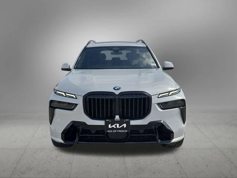 Used 2024 BMW X7 xDrive40i w/ M Sport Package AWD/4WD image 9