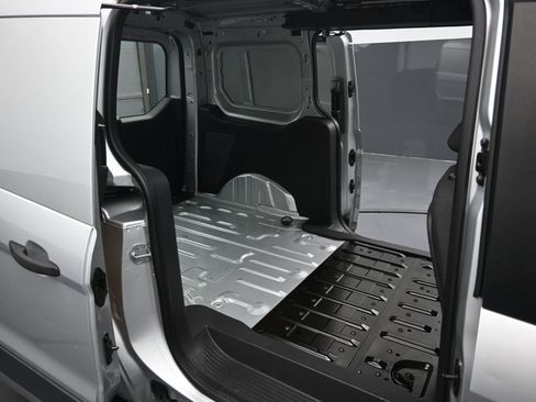 Used 2015 Ford Transit Connect XL FWD image 24