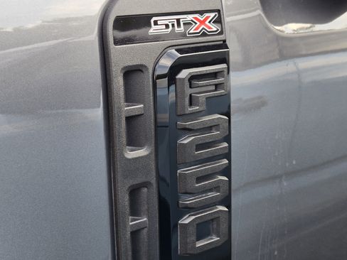 Used 2024 Ford F250 XL w/ STX Appearance Package AWD/4WD image 10