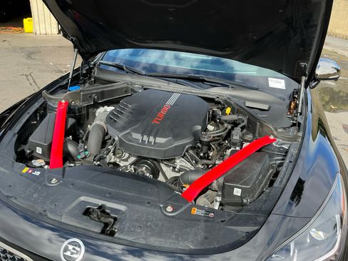 Used 2023 Kia Stinger GT2 image 23