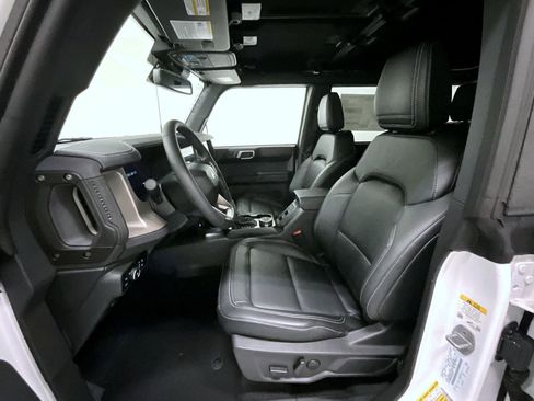 New 2025 Ford Bronco Outer Banks image 10