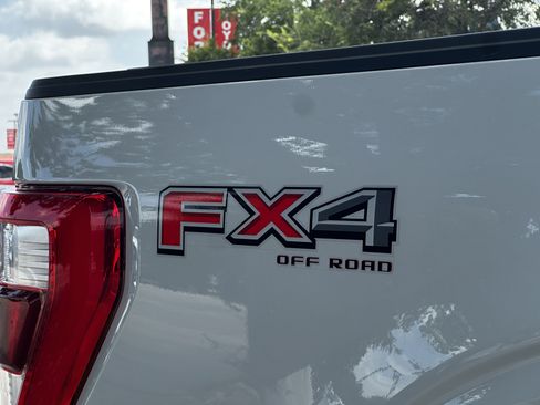 Certified 2023 Ford F150 Platinum w/ Equipment Group 701A High AWD/4WD image 8