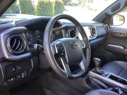 Used 2023 Toyota Tacoma TRD Pro AWD/4WD image 13
