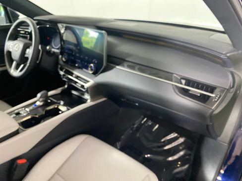 Used 2023 Lexus RX 350 Premium w/ Cold Area Package AWD/4WD image 34