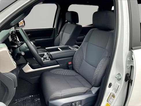 New 2026 Toyota Tundra SR5 AWD/4WD image 16