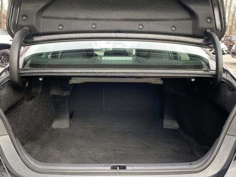 Used 2023 Toyota Camry SE image 18