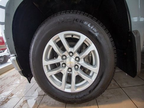 Used 2019 Chevrolet Silverado 1500 LT w/ All-Star Edition image 24