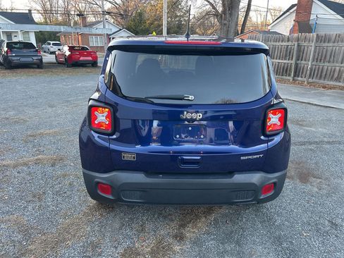 Used 2019 Jeep Renegade Sport image 6