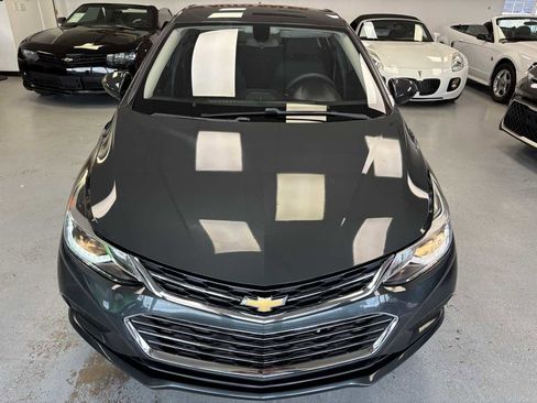Used 2018 Chevrolet Cruze LT image 7