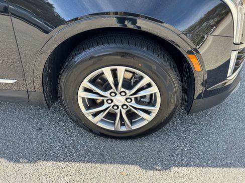 Used 2023 Cadillac XT5 Premium Luxury image 12