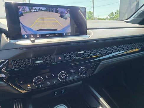 Used 2025 Honda Accord Sport image 30