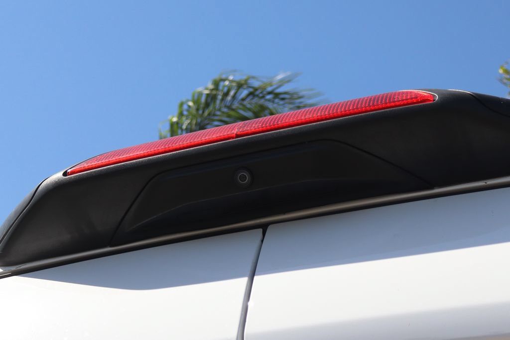 Used 2022 Ford E-Transit Medium Roof RWD image 48