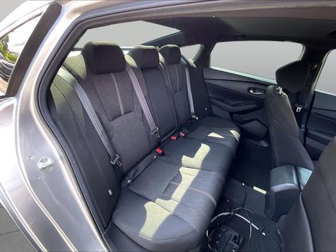 Used 2024 Honda Accord Sport image 27