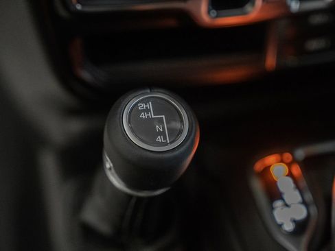 New 2026 Jeep Wrangler Unlimited Sahara AWD/4WD image 26
