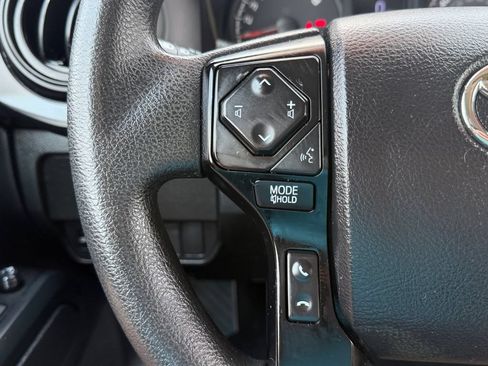 Used 2021 Toyota Tacoma SR AWD/4WD image 21