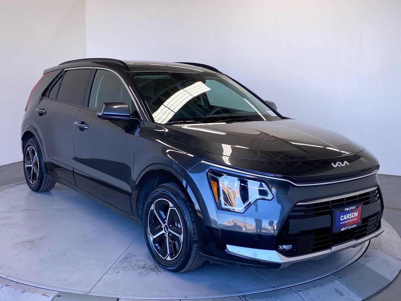 Certified 2024 Kia Niro FWD image 7