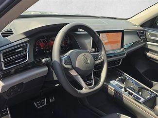 Used 2026 Volkswagen Atlas Peak Edition AWD/4WD video 3