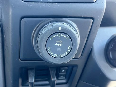 Used 2019 Ford F150 XL w/ Equipment Group 101A Mid AWD/4WD image 18