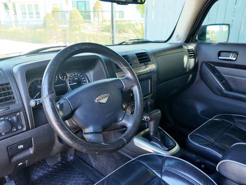 Used 2008 HUMMER H3 Alpha AWD/4WD image 11