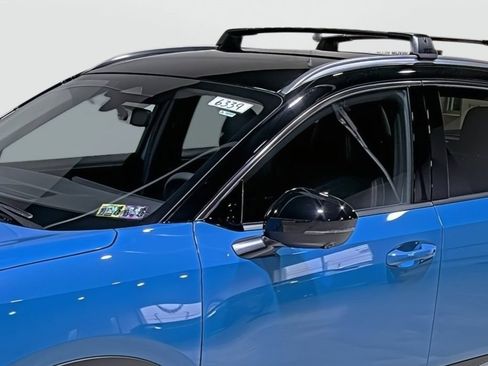 New 2026 Nissan Kicks SR w/ Illumination Package AWD/4WD image 8