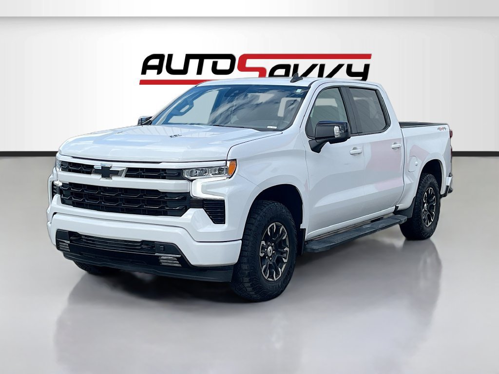 Used 2023 Chevrolet Silverado 1500 RST AWD/4WD image 3