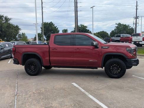 Used 2023 GMC Sierra 1500 AT4X image 4