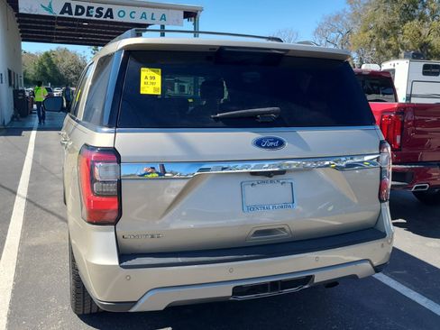 Used 2018 Ford Expedition Limited w/ Equipment Group 302A image 6