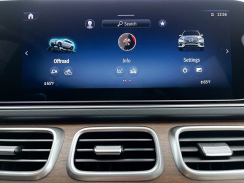 Certified 2025 Mercedes-Benz GLS 450 4MATIC image 30