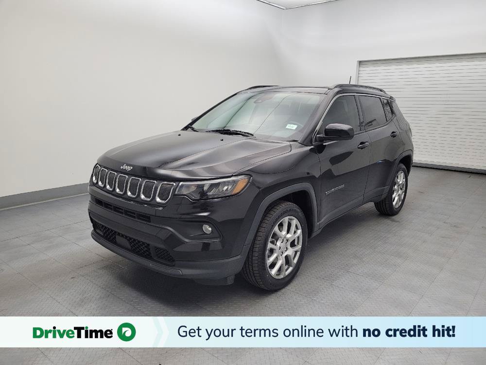 Used 2022 Jeep Compass Latitude w/ Sun and Sound Group AWD/4WD image 1