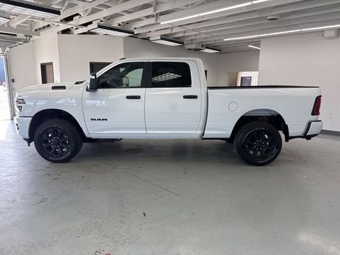 New 2026 RAM 3500 Big Horn AWD/4WD image 5