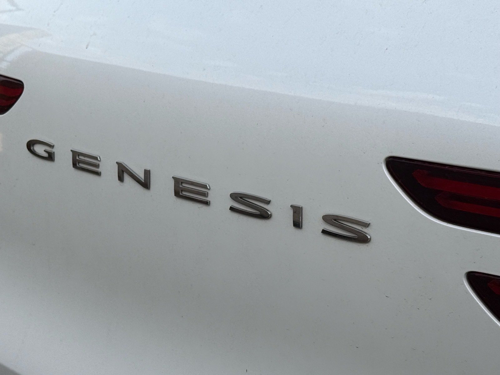 Used 2025 Genesis GV70 2.5T AWD/4WD image 12