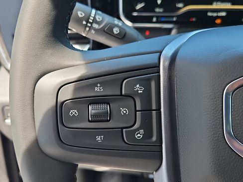 New 2025 GMC Sierra 1500 Elevation w/ LPO, Elevation Black Package image 18