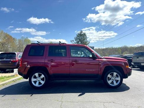 Used 2016 Jeep Patriot Latitude image 4