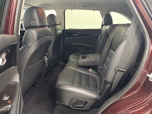 Used 2017 Kia Sorento EX w/ EX V6 Premium Package image 25