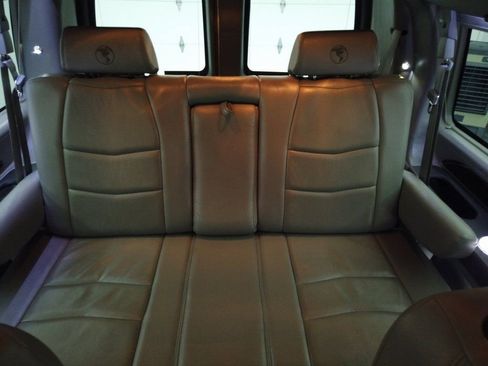 Used 2020 GMC Savana 2500 Extended w/ Enhanced Convenience Package image 52