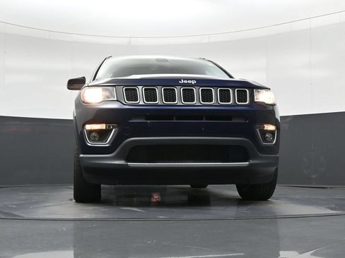Used 2020 Jeep Compass Limited AWD/4WD image 18