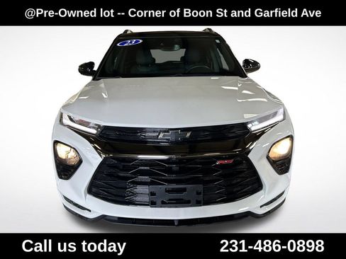Used 2023 Chevrolet TrailBlazer RS w/ Convenience Package AWD/4WD image 8