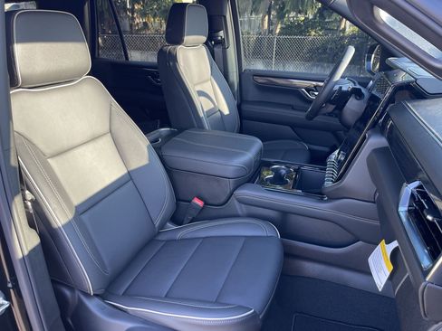 New 2026 GMC Yukon Elevation AWD/4WD image 63