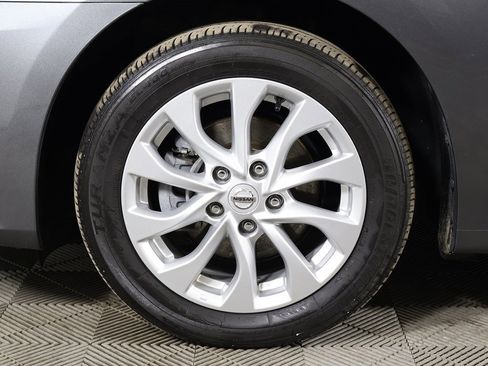 Used 2019 Nissan Sentra SV image 20