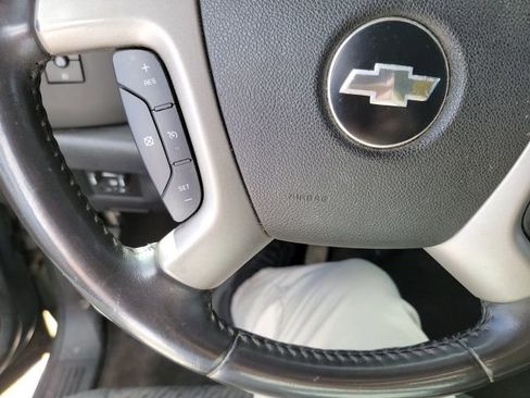 Used 2009 Chevrolet Silverado 2500 LT w/ Exterior Plus Package image 13