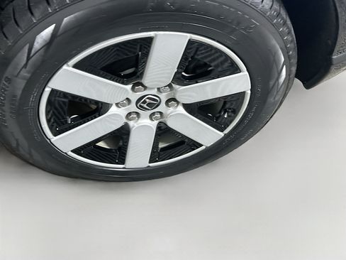 Used 2024 Honda Prologue Touring image 11