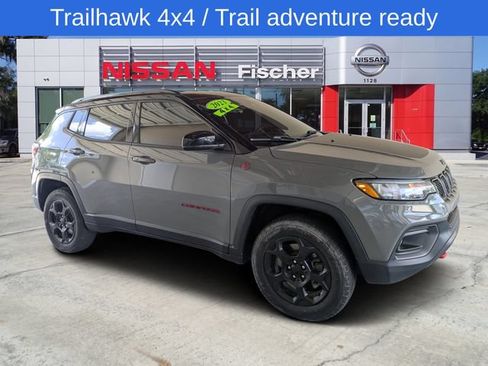Used 2023 Jeep Compass Trailhawk AWD/4WD image 1