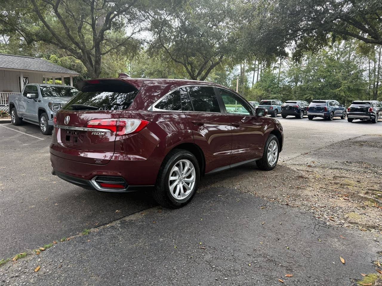 Used 2017 Acura RDX w/ Tech & AcuraWatch Plus Pack FWD image 5