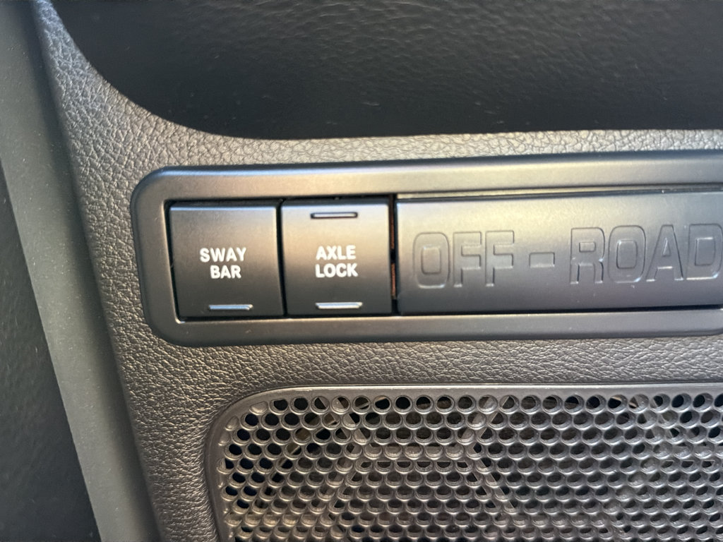 Used 2014 Jeep Wrangler Unlimited Rubicon w/ Max Tow Package AWD/4WD image 25